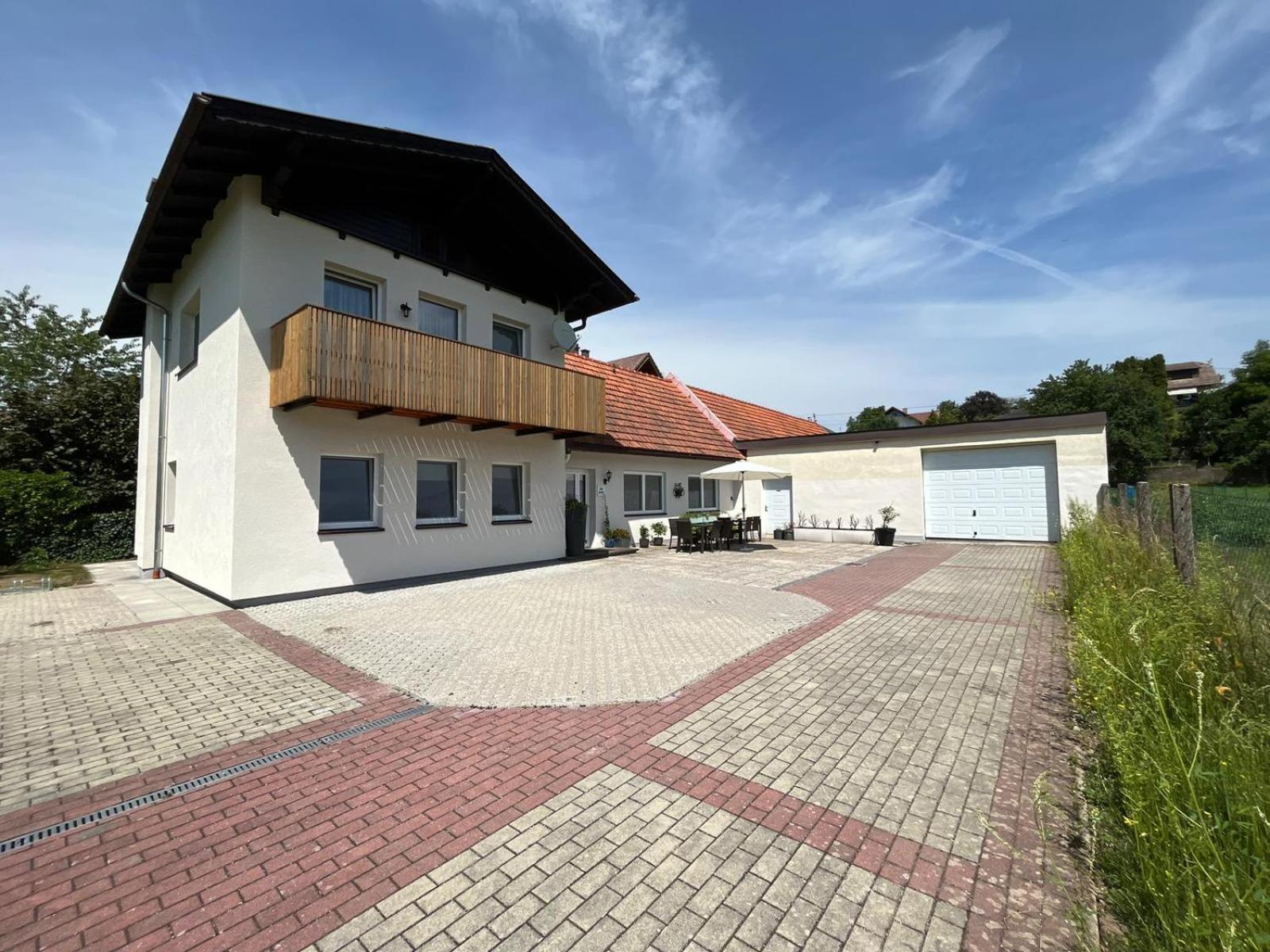 Danner Familien-Ferienwohnungen Schörfling am Attersee Exterior foto