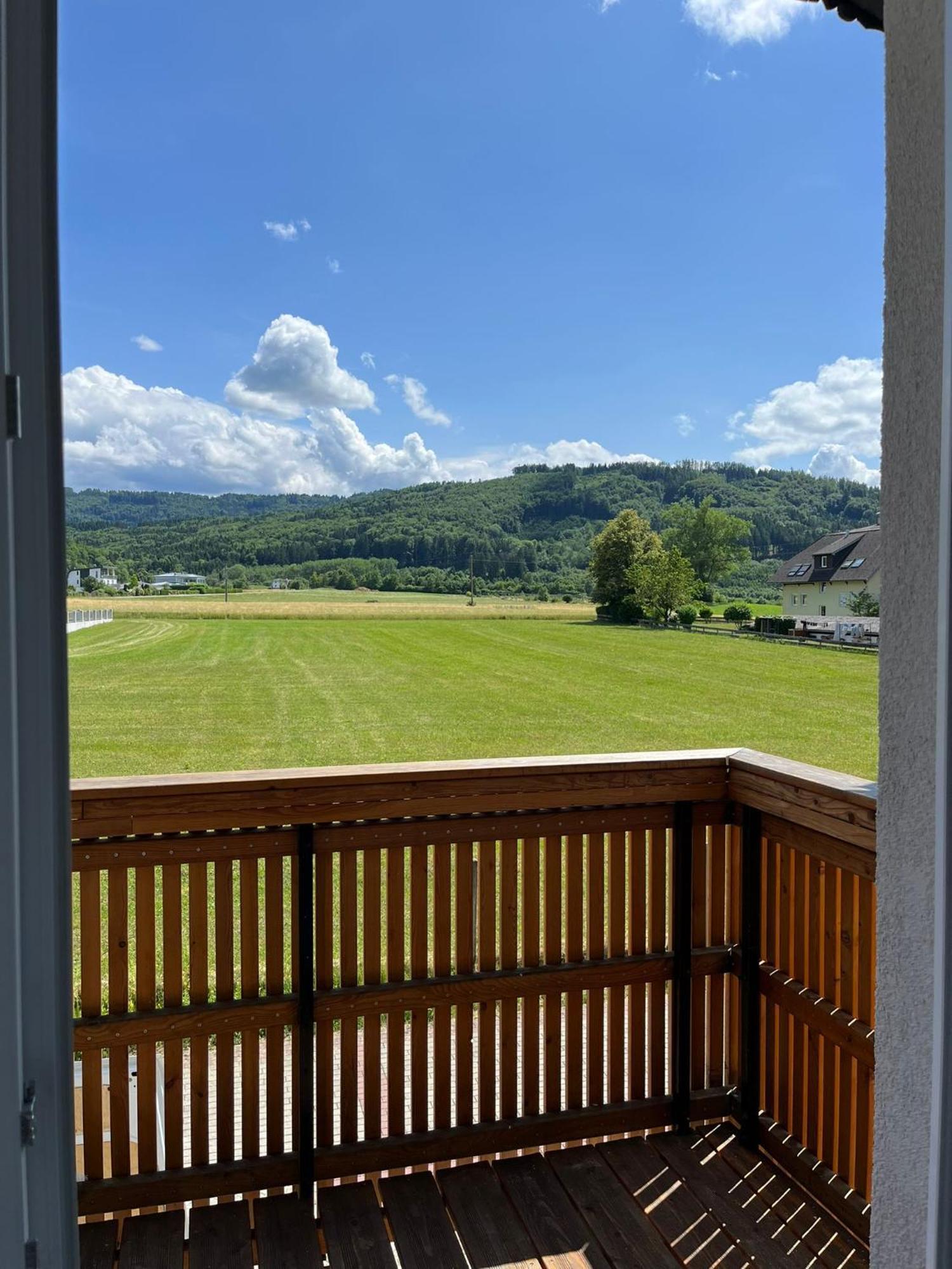 Danner Familien-Ferienwohnungen Schörfling am Attersee Exterior foto